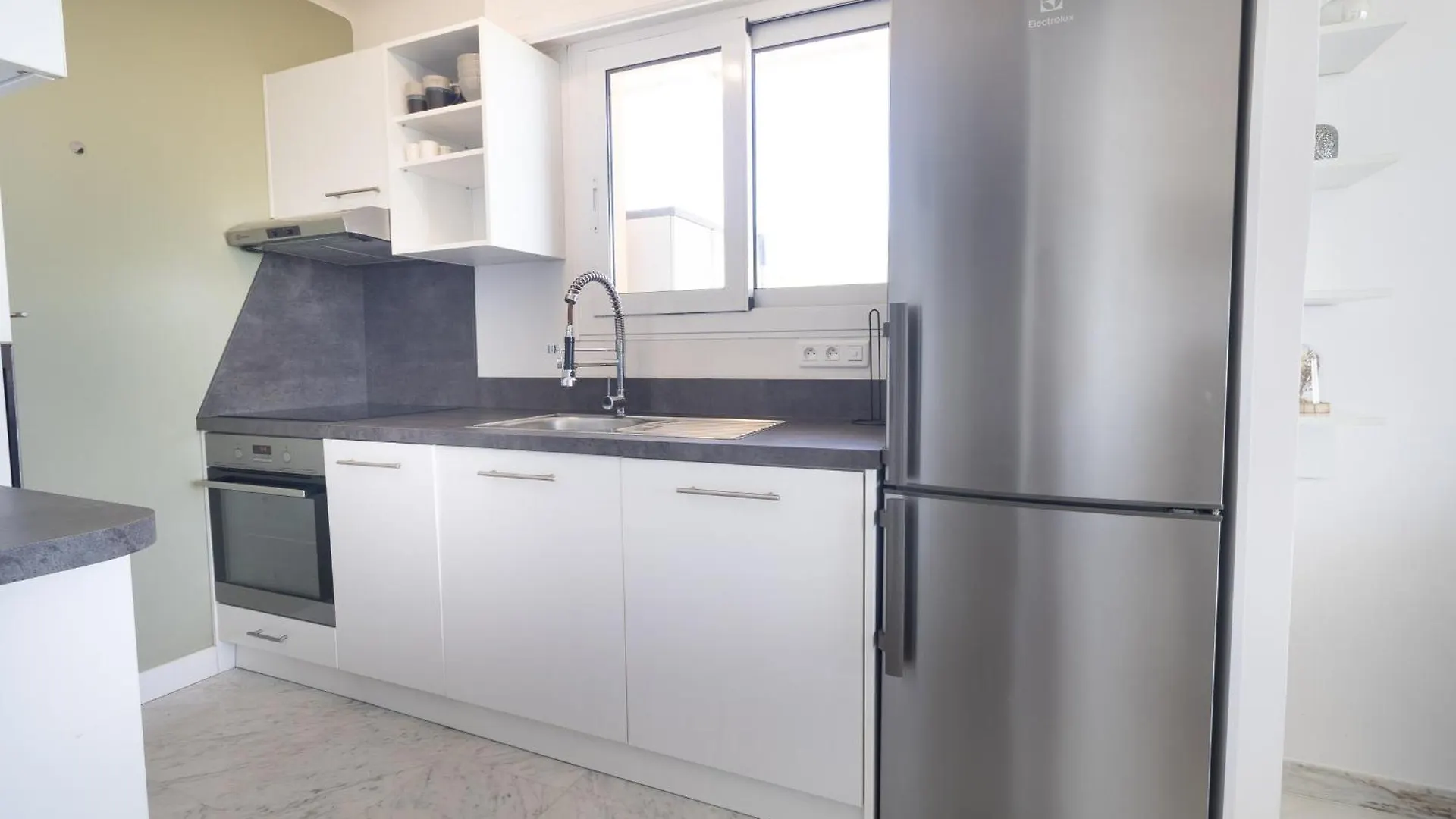 Stella Mare-Vue Mer-Clim-Terrasse Menton Apartamento
