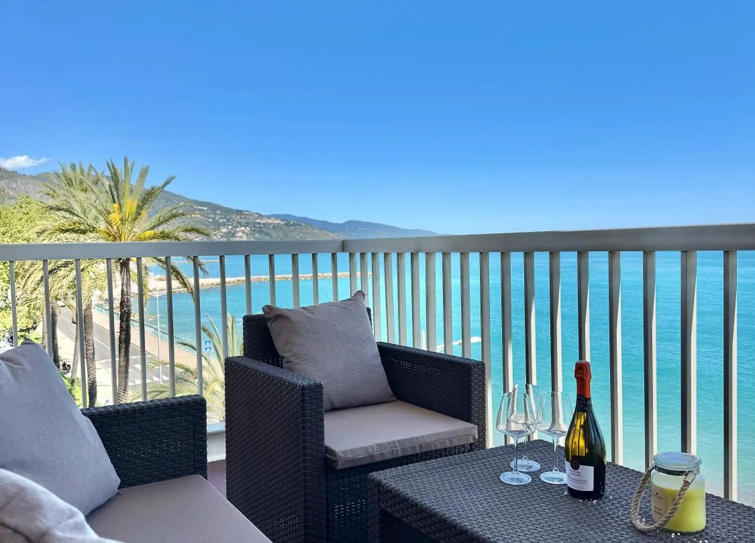 Apartamento Stella Mare-Vue Mer-Clim-Terrasse Menton